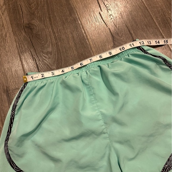 Nike Women's Running Shorts Mint Green Black Zebra Animal Print Lined Workout - Picture 7 of 12
